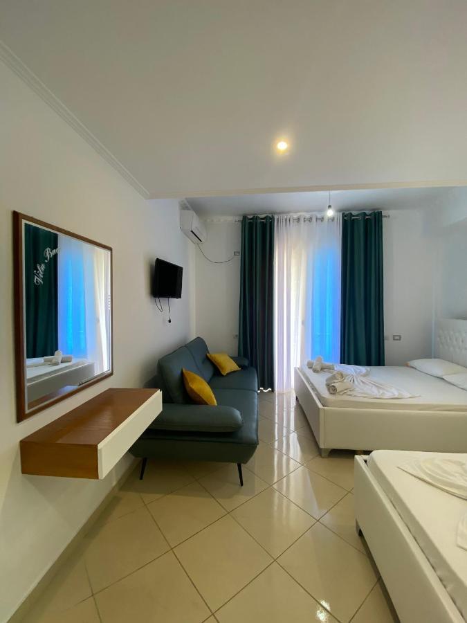 Hotel Kristal Borsh Bagian luar foto